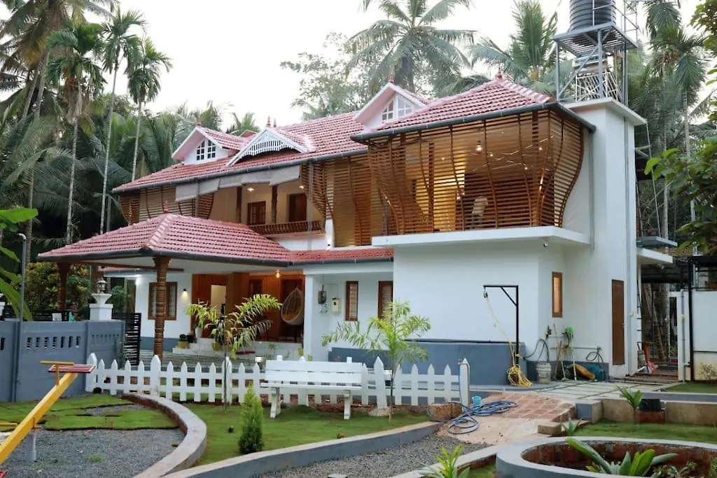 Thekkumbath Sea Breeze Villa Kannur