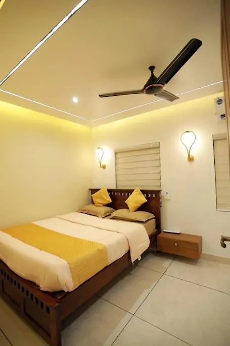 Thekkumbath Sea Breeze Villa Kannur India