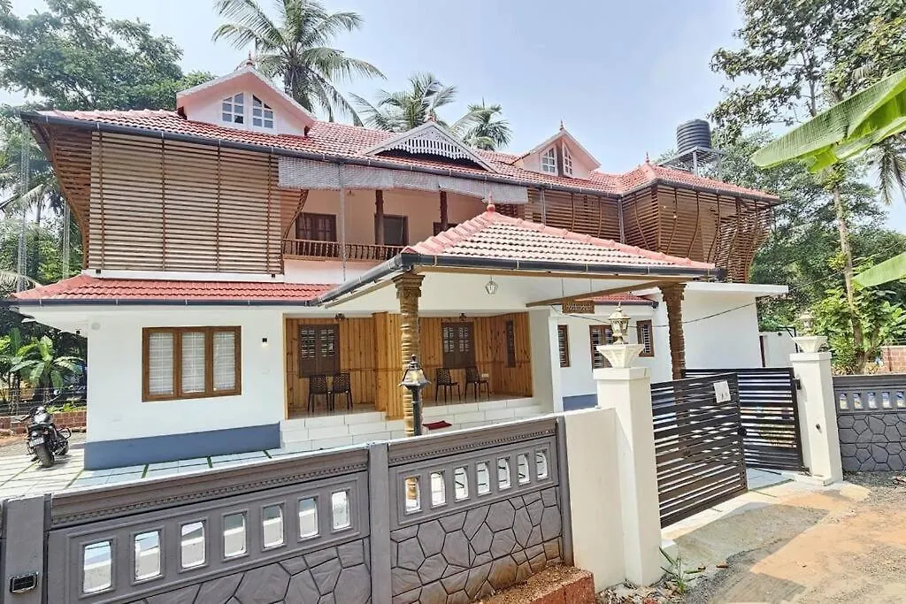 Thekkumbath Sea Breeze Villa Kannur
