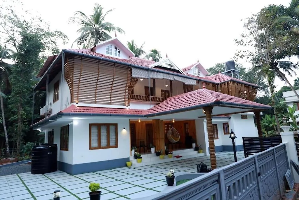 Thekkumbath Sea Breeze Villa Kannur India